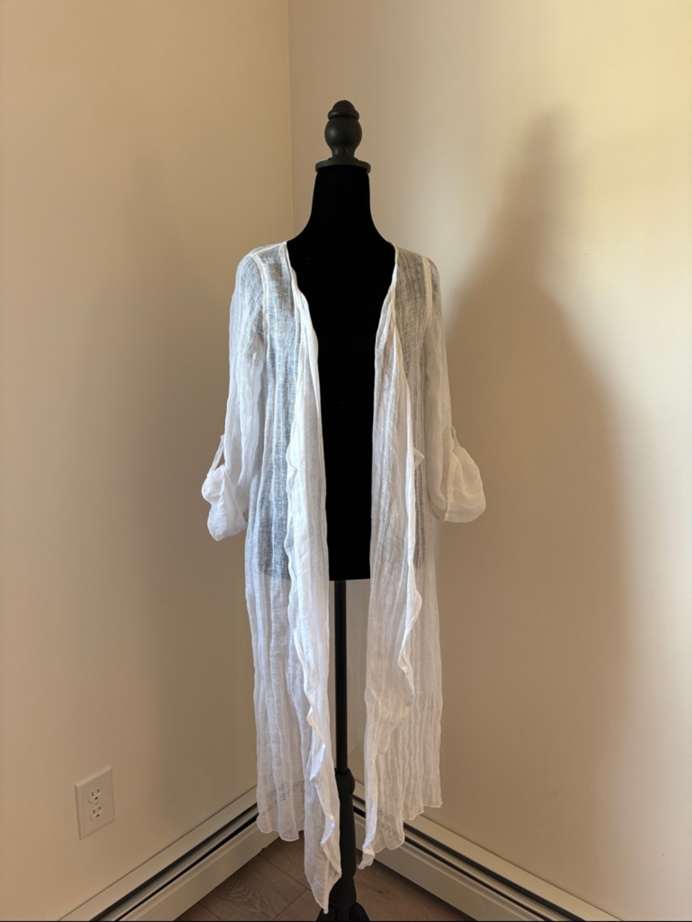 Soft Surroundings Sheer White  Button-Tab Sleeve Duster